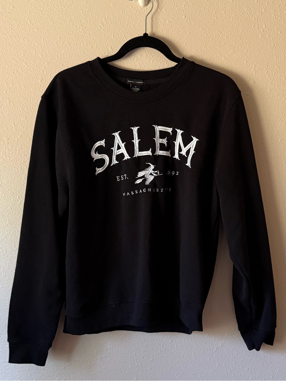 Black Salem Sweat Set